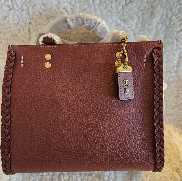🎀Authentic Coach Rogue 20 With Braid. Pebble Leather Brass /Wine🌺 - Picture 16 of 16
